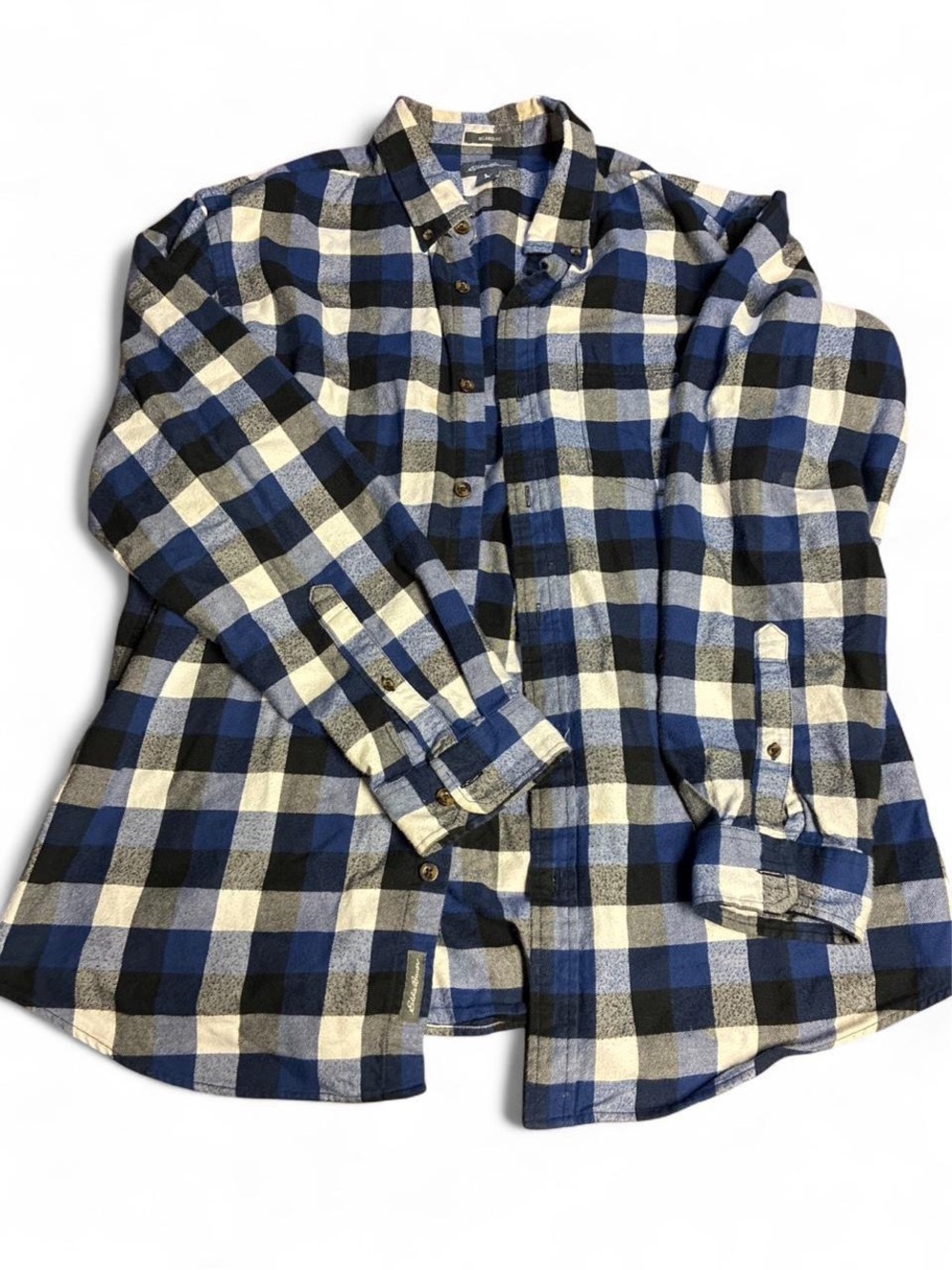 Eddie Bauer Men's Relaxed Fit Flannel Size Large